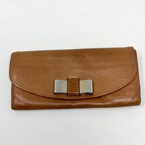 Chloé Lily Long Continental Wallet Brown Nappa Leather with Metal Bow